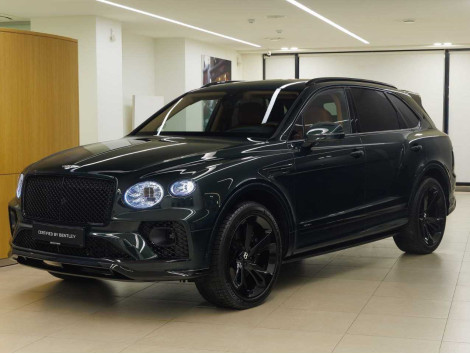 Bentley Bentayga Azure 3700 км